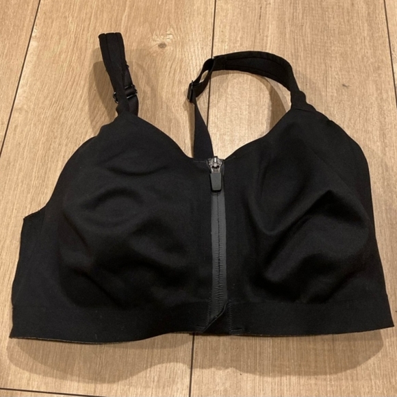 VIictora Secret Incredible Knock Out Bra - Picture 5 of 7